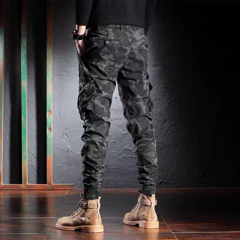 Men's Oversized Camouflage Cargo Pants for Outdoors